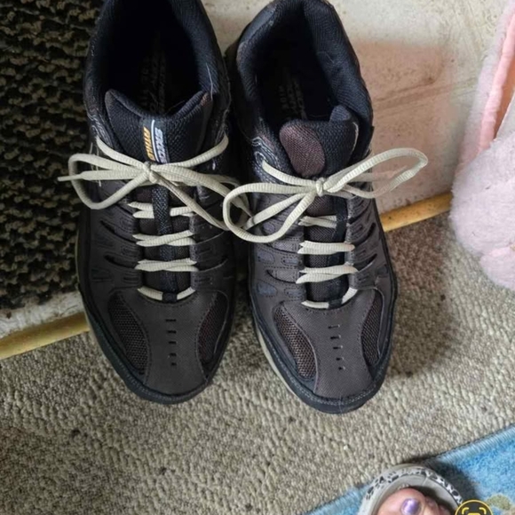 Skechers Men's Brown Athletic Shoes Sz 11 - Picture 3 of 5